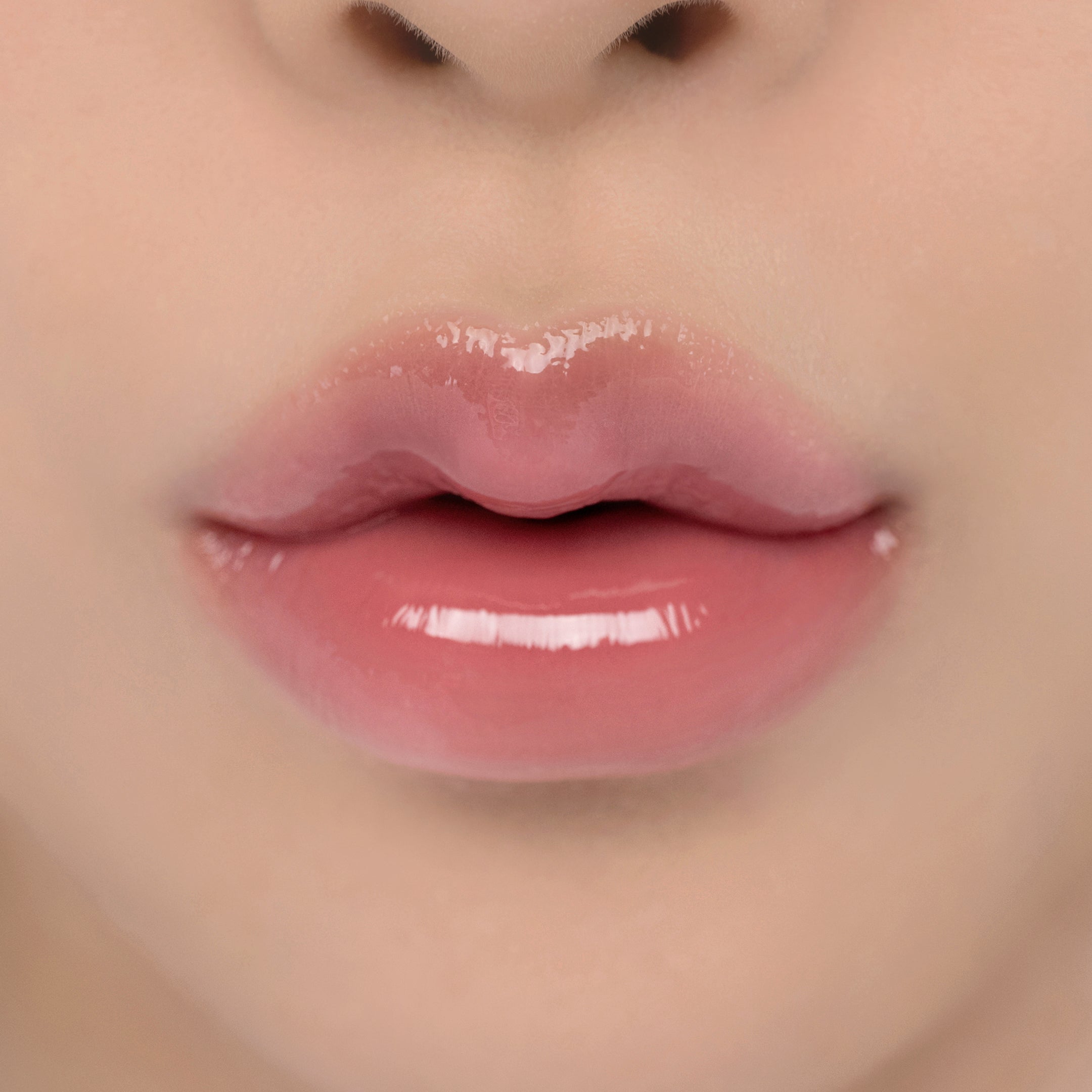 GLASTING COLOR GLOSS - rom&nd