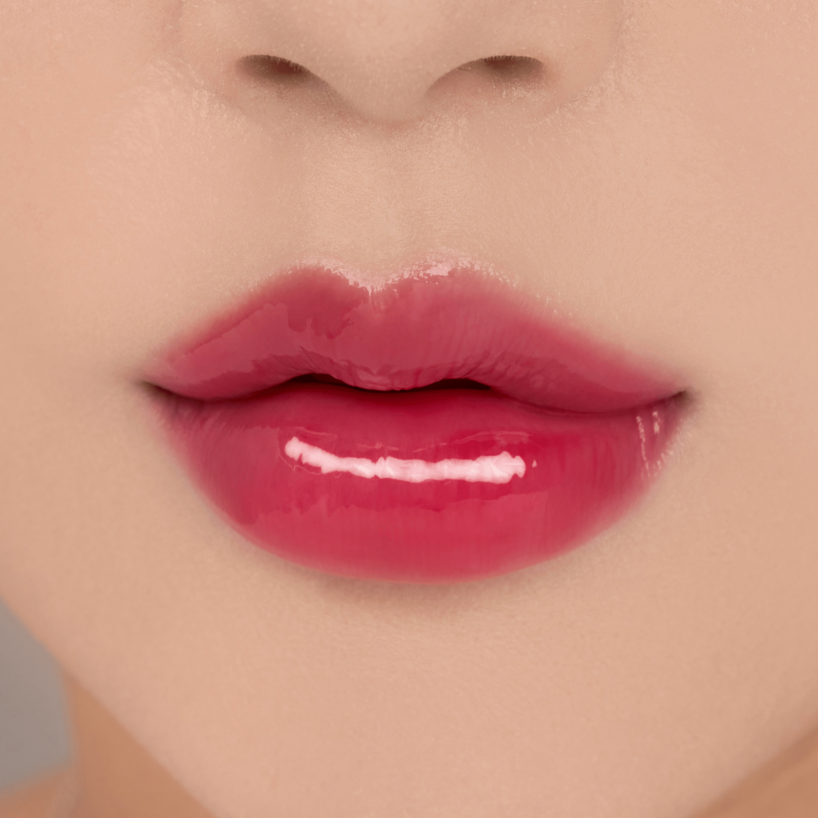 GLASTING COLOR GLOSS - rom&nd