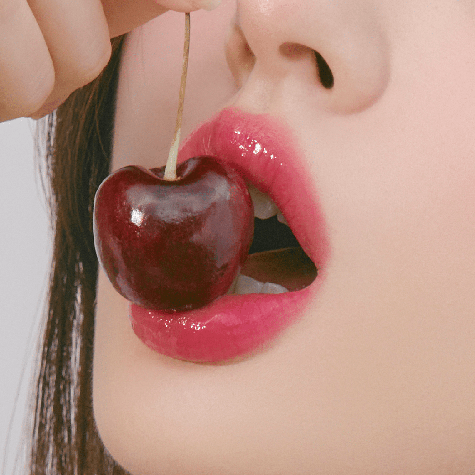 GLASTING COLOR GLOSS - rom&nd